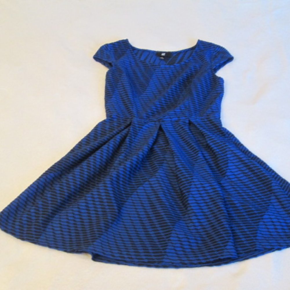 IZ Byer Halo Geo Pleated Mini Fit & Flare Swing Dress Size S